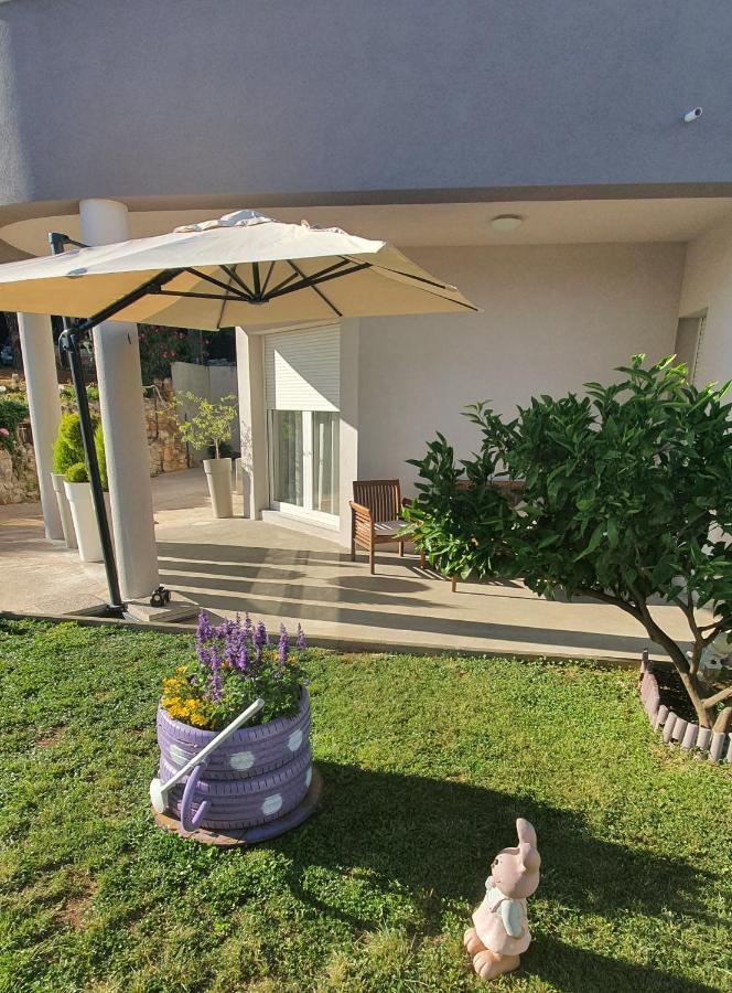 Apartman Tika Pula Ngoại thất bức ảnh